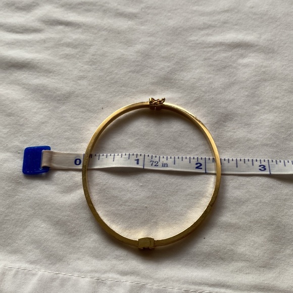 Clip Type Real Gold 14k 4mm thick - Picture 11 of 12